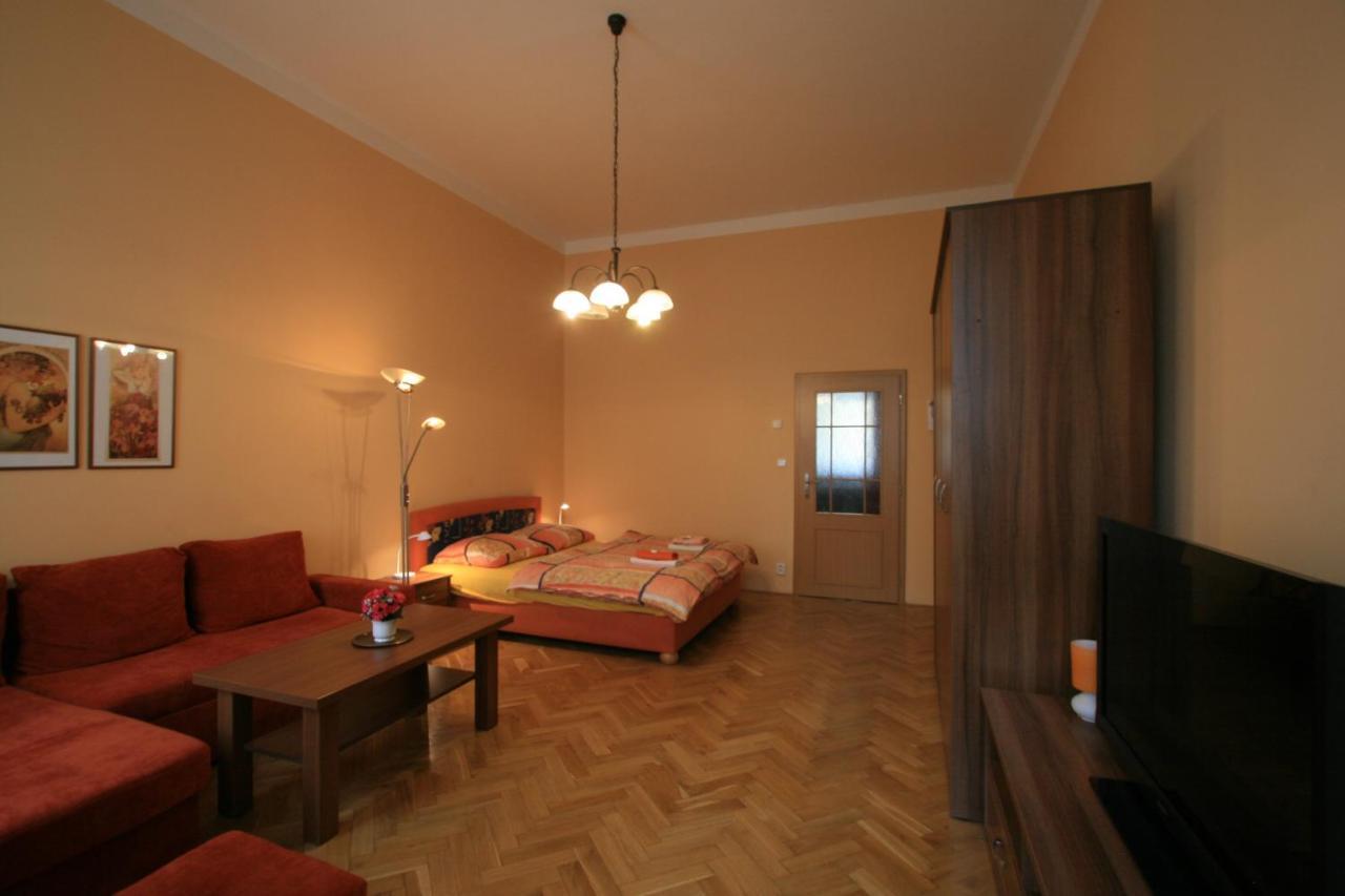 Apartment No. 19 Jaltská 3 Karlovy Vary Exterior foto