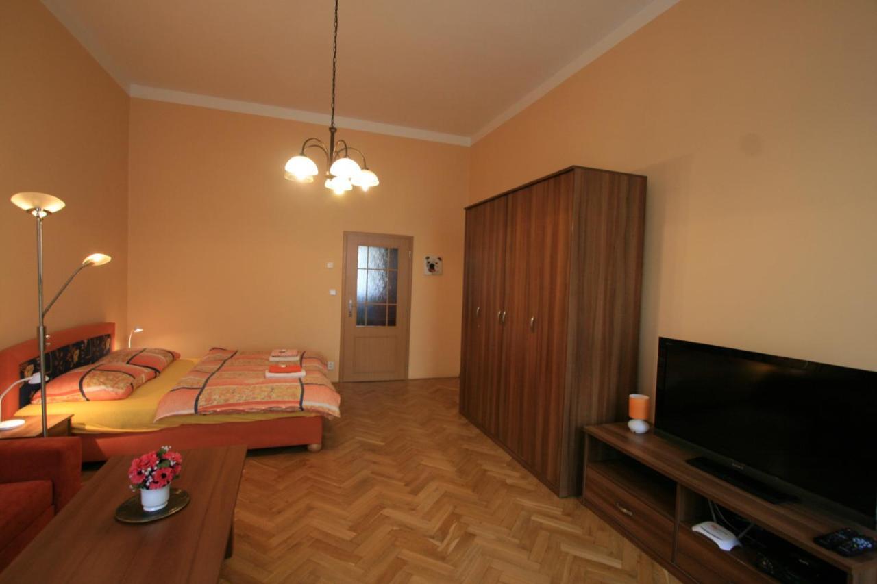 Apartment No. 19 Jaltská 3 Karlovy Vary Exterior foto